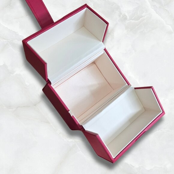 Omega Travel Watch Case - Picture 5 of 10